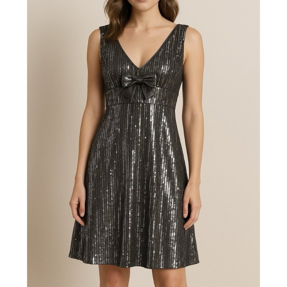 JS Collections Women’s Gray All Over Sequin Y2K Babydoll Dress 10 Holiday Glam
